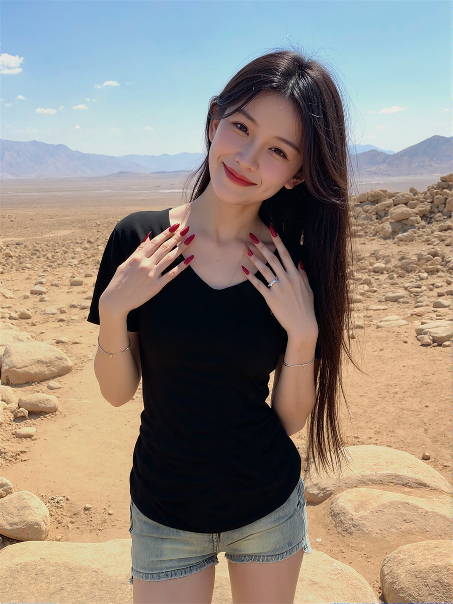 Women'S Fashion Trends Fall 2025 - Camisetas de manga curta mulher preta
