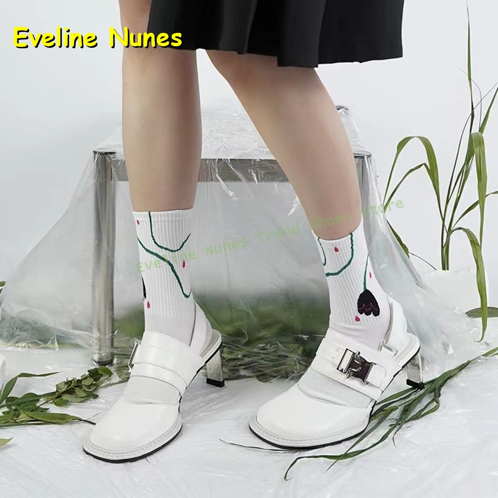 Sandálias Femininas Pretas de  - Women'S Fashion Boots avaliação e preço