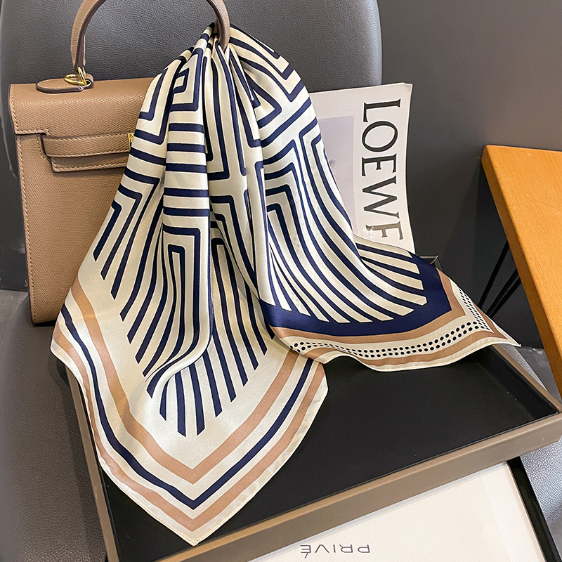 Marca de luxo lenço primavera  - Women Fashion Necktie avaliação e preço