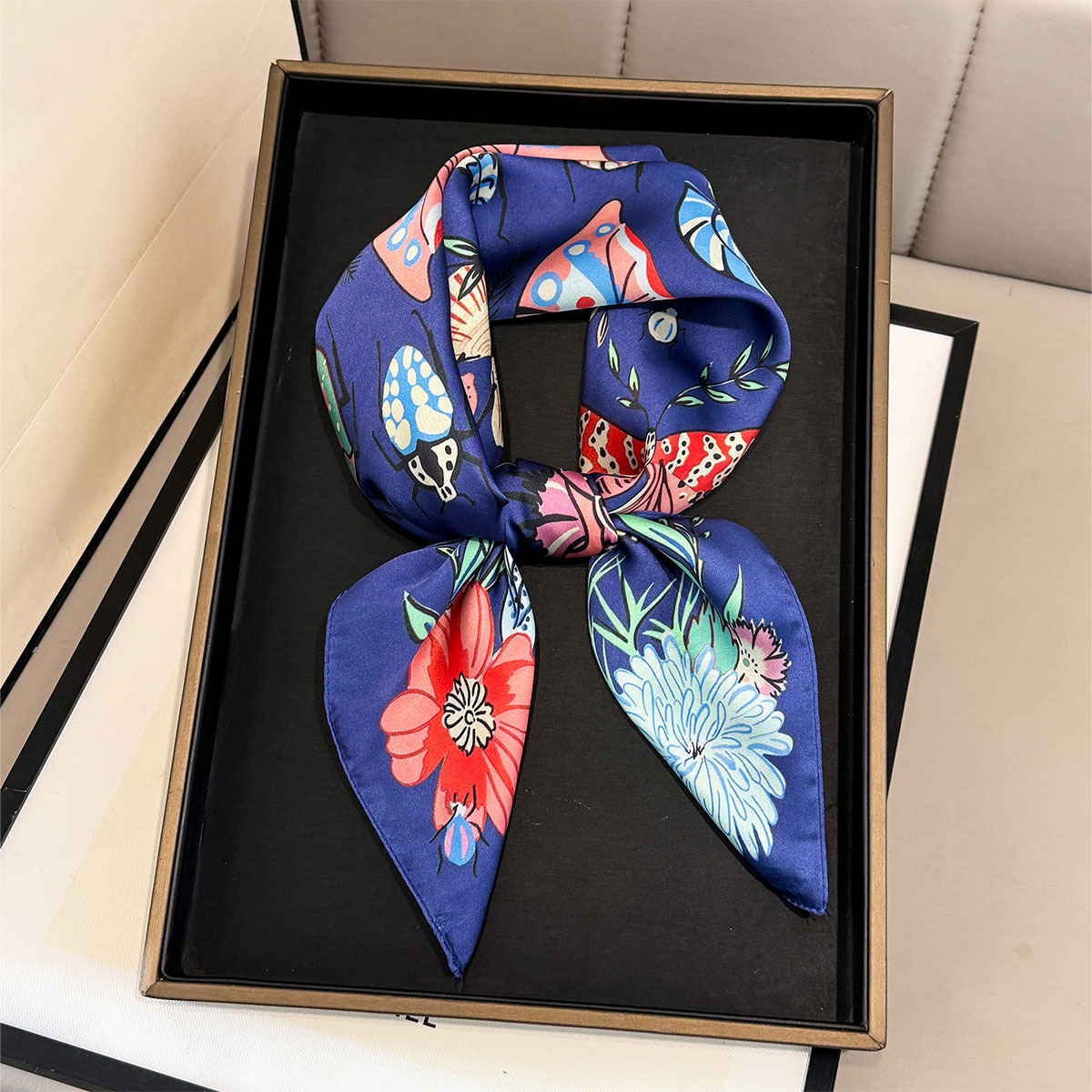 2026 Novo Lenço Quadrado de Se - Women Fashion Necktie avaliação e preço
