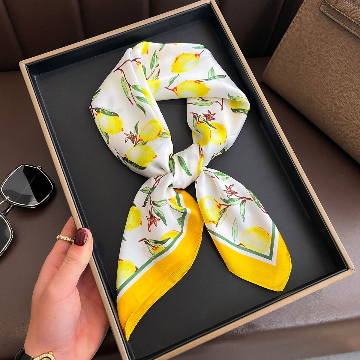 2025 novo lenço de seda quadra - Women Fashion Necktie avaliação e preço