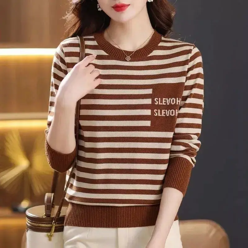 Rodada o pescoço solto camisol - Women'S Fashion Trends Fall 2025 avaliação e preço